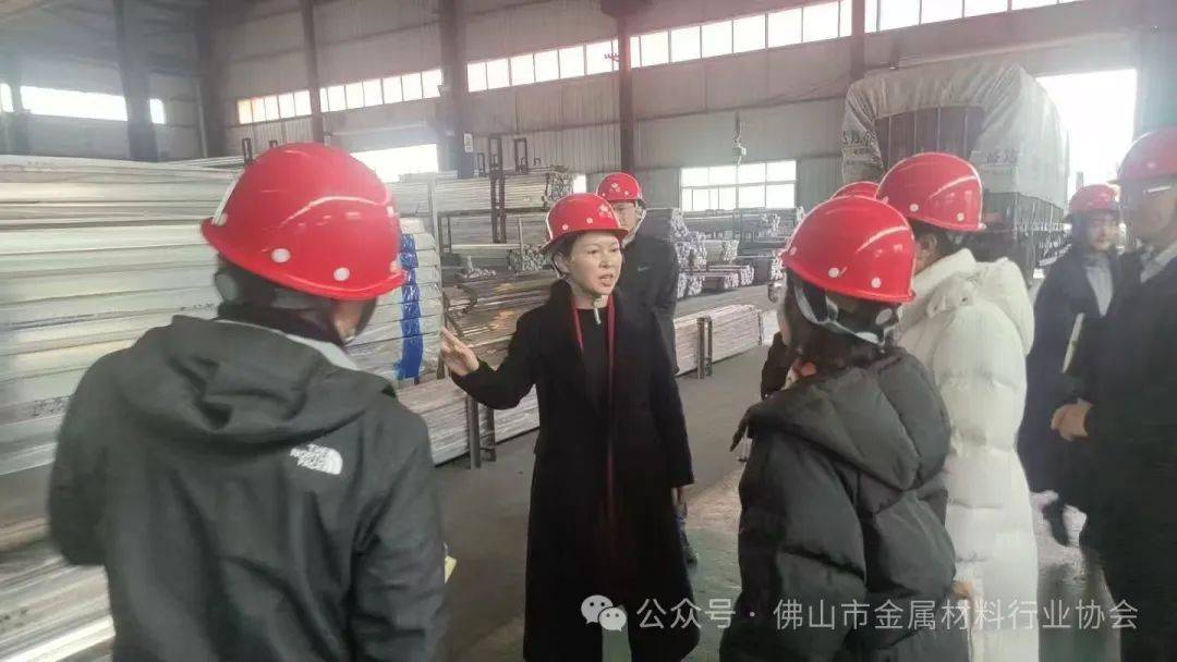 乐山市沙湾区长汪秀丽正月初八考察长鑫、九旺、东方、发利等不锈钢制品企业:不锈钢制品